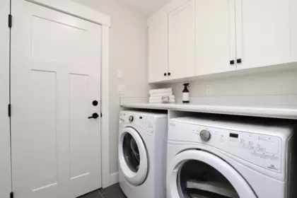 Walk-In Closet Photo of 43306 Creekside Circle, Lindell Beach, BC