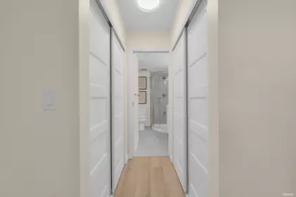 Basement Recreation Room Photo of 101 1924 Comox Street, Vancouver, BC
