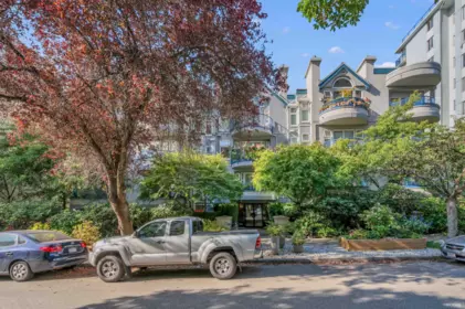 Neighborhood Park Photo Near 101 1924 Comox Street, Vancouver, BC