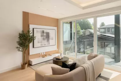 Breakfast Nook Photo of 2022 Nanton Avenue, Vancouver, BC