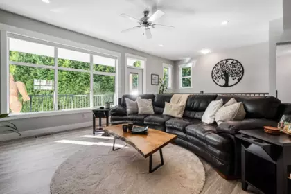 Family Room Photo of 31 386 Pine Avenue, Harrison Hot Springs, BC