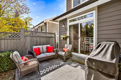 Garden / Landscaping Photo of 15 11384 Burnett Street, Maple Ridge, BC