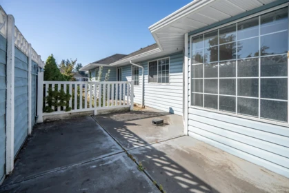 Staircase Photo of 44 1450 Mccallum Road, Abbotsford, BC
