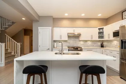 Kitchen Island Photo of 72 15288 36 Avenue, Surrey, BC