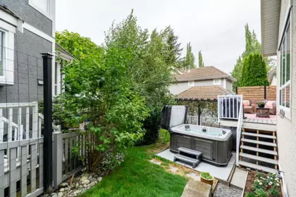Laundry Room Photo of 72 15288 36 Avenue, Surrey, BC