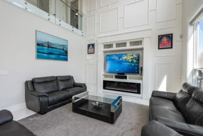 Entry Foyer Photo of 31928 Mayne Avenue, Abbotsford, BC