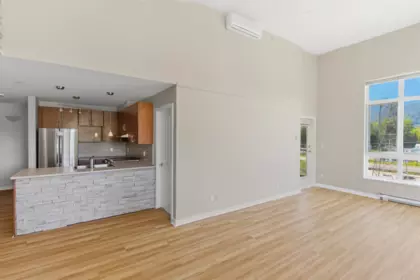Dining Area Photo of 419 40437 Tantalus Road, Squamish, BC