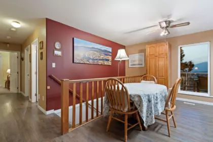 Hallway Photo of 47465 Swallow Crescent, Chilliwack, BC