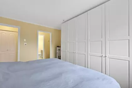 Hallway Photo of 413 2962 Trethewey Street, Abbotsford, BC