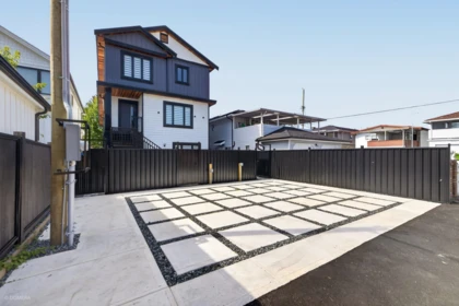 3 2035 E 51st Avenue, Vancouver, BC, Vancouver — Half Duplex for sale
