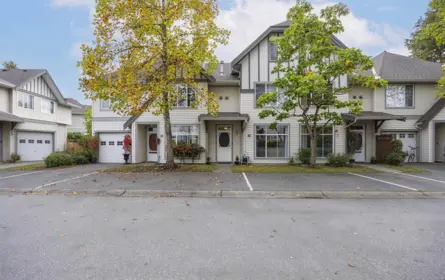 74 6465 184a Street, Surrey, BC, Surrey — Townhouse for sale