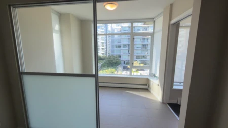 Kitchen Island Photo of 605 138 W 1st Avenue, Vancouver, BC