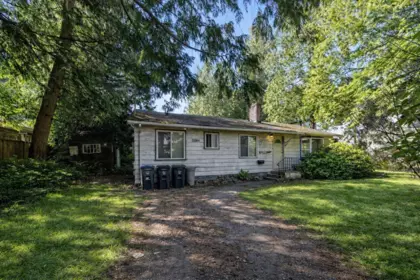 12564 25 Avenue, Surrey, BC, Surrey — Single Family Residence for sale