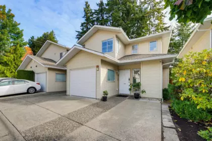 Living Room Photo of 50 16016 82 Avenue, Surrey, BC