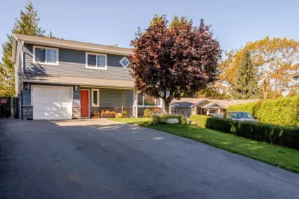 26575 30a Avenue, Langley, BC, Langley — Single Family Residence for sale