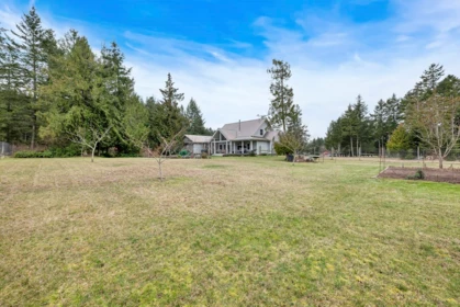 Backyard Photo of 455 Anne Road, Mayne Island, BC