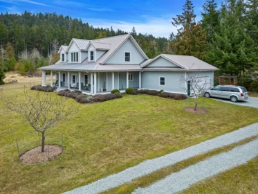 455 Anne Road, Mayne Island, BC, Mayne Island — Single Family Residence for sale
