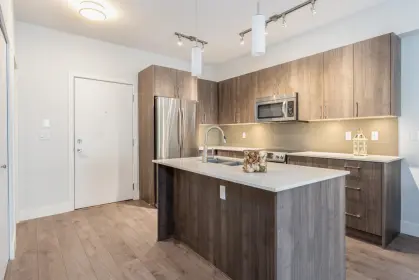 309 630 W Como Lake Avenue, Coquitlam, BC, Coquitlam — Apartment/Condo for sale