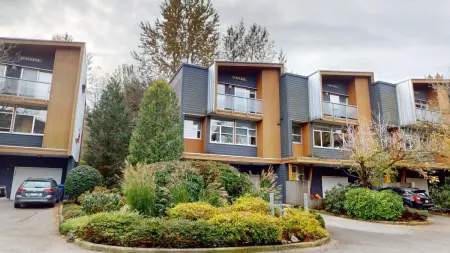 5 39893 Government Road, Squamish, BC, Squamish — Townhouse for sale