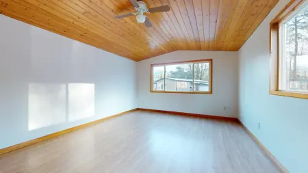 13 39884 Government Road, Squamish, BC, Squamish — Manufactured Home for sale