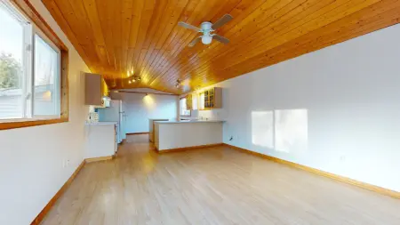 13 39884 Government Road, Squamish, BC, Squamish — Manufactured Home for sale