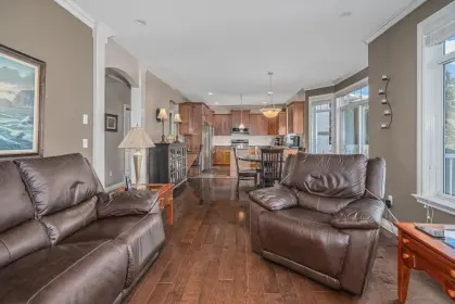 34085 Higginson Crescent, Abbotsford, BC, Abbotsford — Single Family Residence for sale
