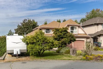 7865 154 Street, Surrey, BC, Surrey — Single Family Residence for sale