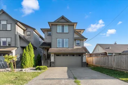 45708 Lewis Avenue, Chilliwack, BC, Chilliwack — Single Family Residence for sale
