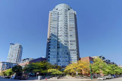 2207 63 Keefer Place, Vancouver, BC, Vancouver — Apartment/Condo for sale