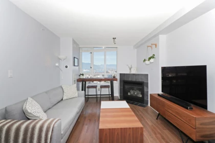 2207 63 Keefer Place, Vancouver, BC, Vancouver — Apartment/Condo for sale