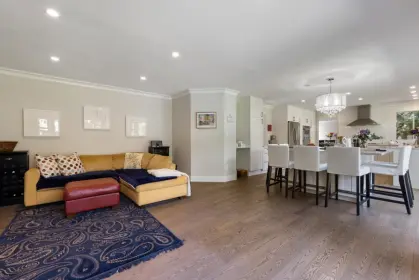 4110 Roche Place, North Vancouver, BC, North vancouver — Single Family Residence for sale
