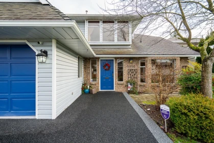 5106 209a Street, Langley, BC, Langley — Single Family Residence for sale