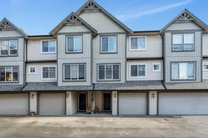 16 8917 Edward Street, Chilliwack, BC, Chilliwack — Townhouse for sale