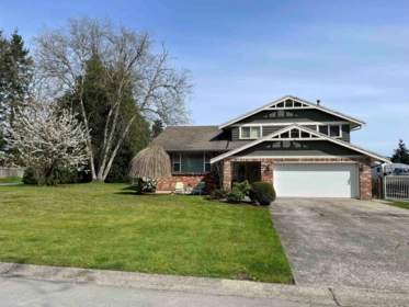5684 146a Street, Surrey, BC, Surrey — Single Family Residence for sale