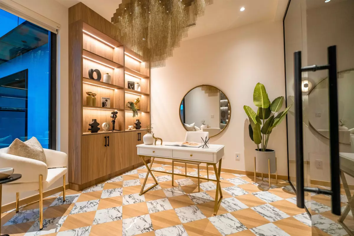Dining Area Photo of 1072 Habgood Street, White Rock, BC
