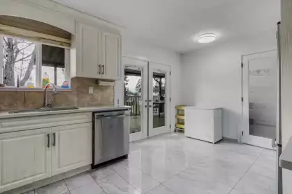 Pantry Photo of 7923 110a Street, Delta, BC