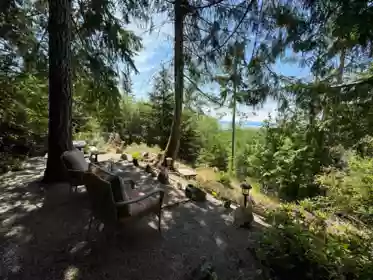 Garden / Landscaping Photo of 6016 Leaning Tree Road, Halfmoon Bay, BC