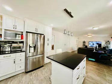 8234 151a Street, Surrey, BC, Surrey — Single Family Residence for sale
