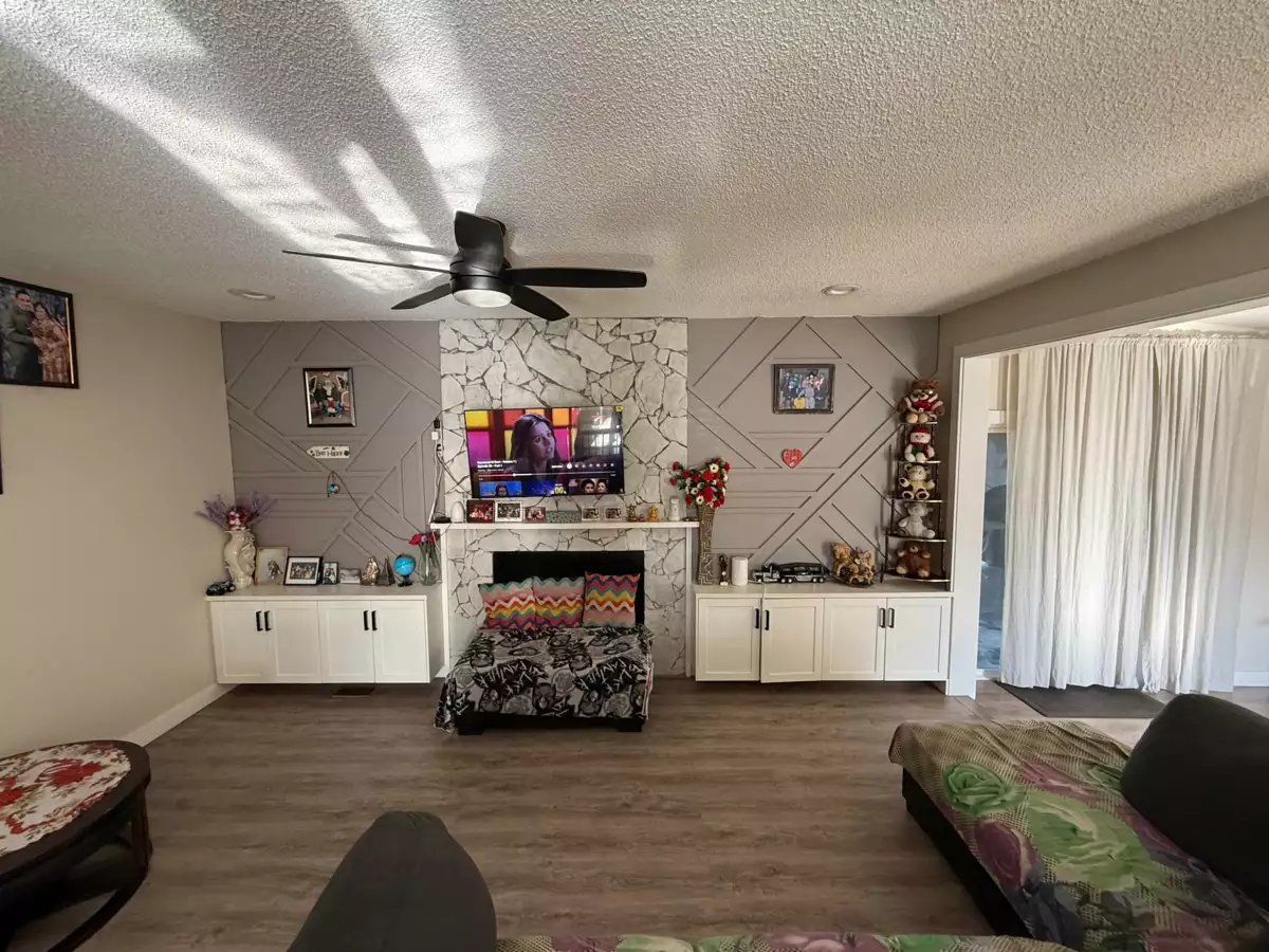 Dining Area Photo of 12859 68a Avenue, Surrey, BC