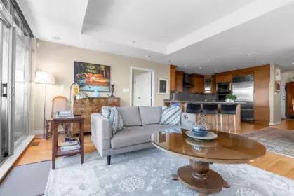 8517 Seascape Drive, West Vancouver, BC, West vancouver — Townhouse for sale
