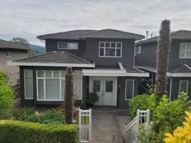 3330 Douglas Road, Burnaby, BC, Burnaby — Half Duplex for sale