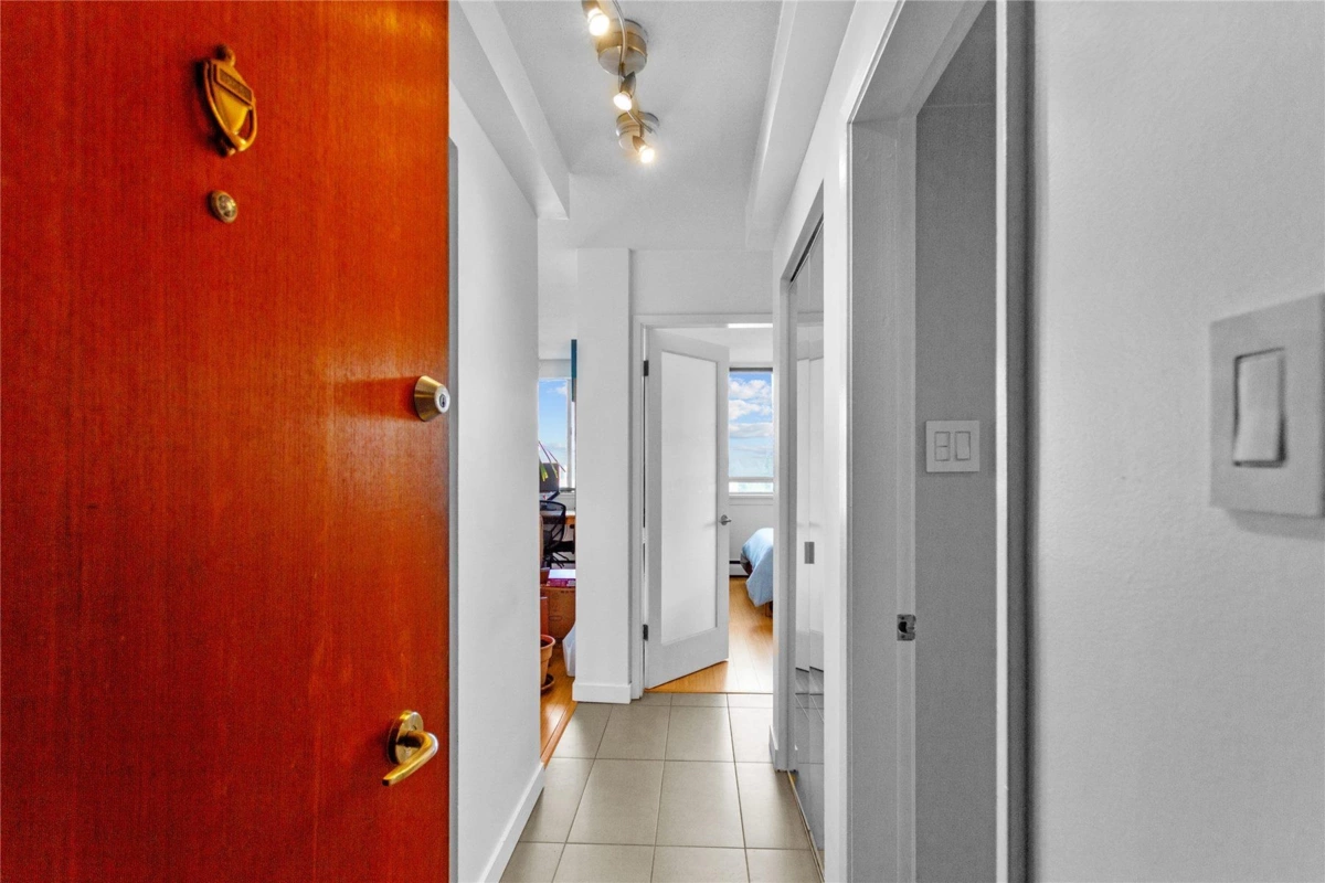 Office / Den Photo of 1850 Comox Street, Vancouver, BC