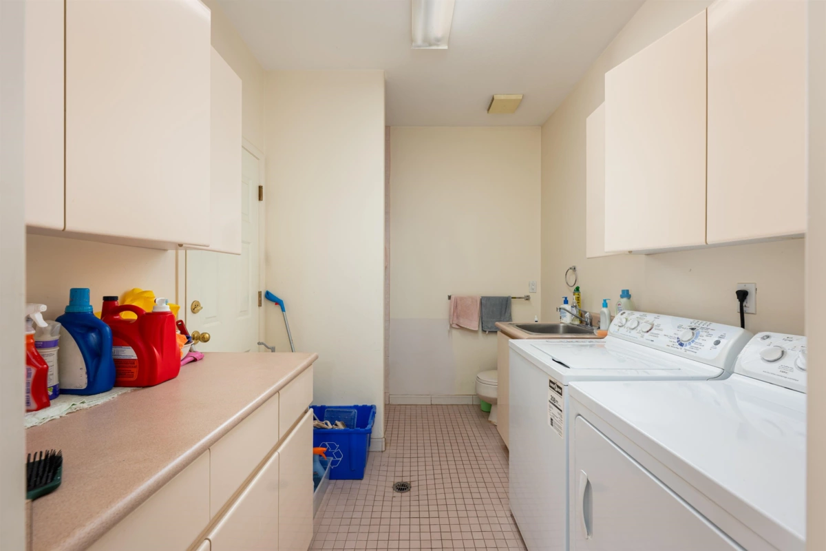 Garden / Landscaping Photo of 6571 Chatterton Road, Richmond, BC