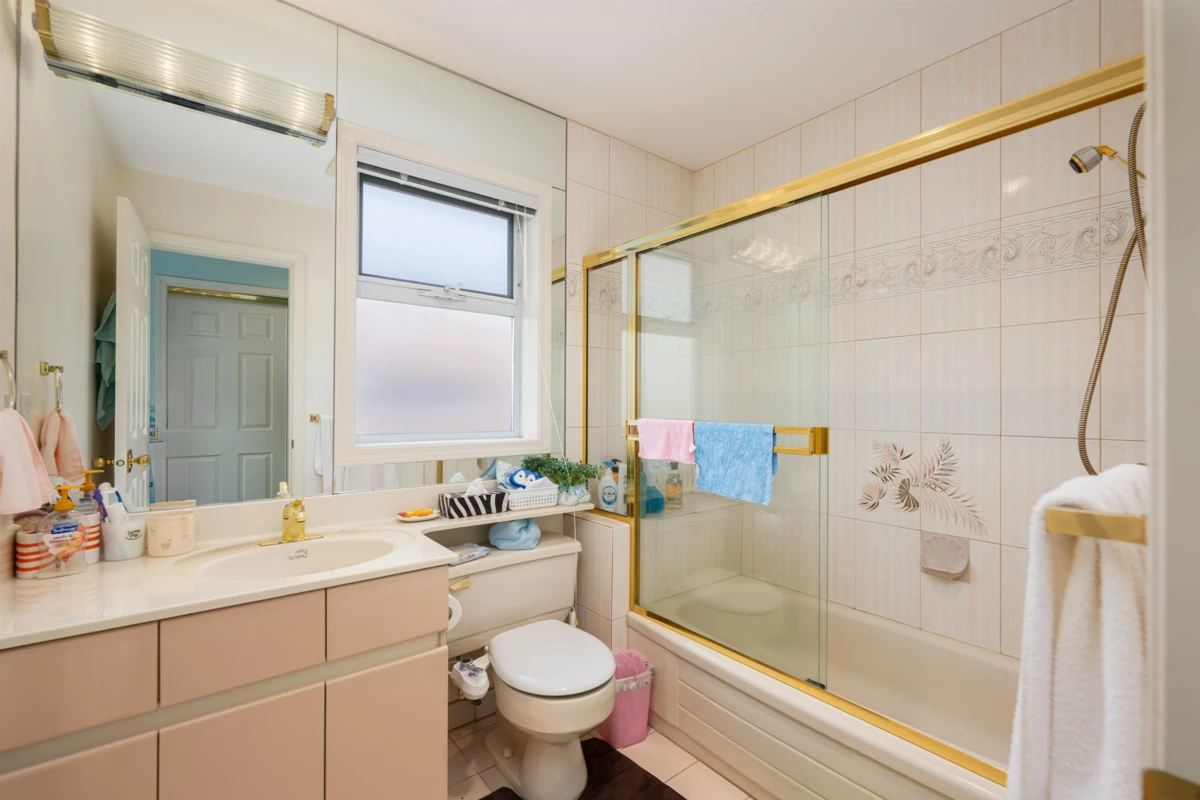 Outdoor Deck Photo of 6571 Chatterton Road, Richmond, BC