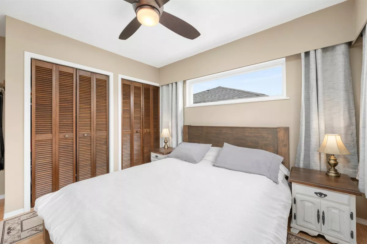 Office / Den Photo of 10257 125 Street, Surrey, BC