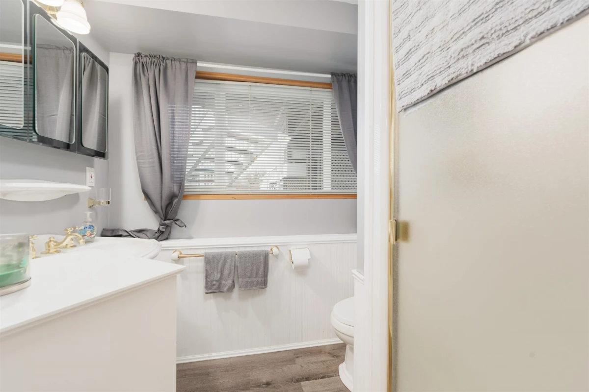 Outdoor Deck Photo of 10257 125 Street, Surrey, BC