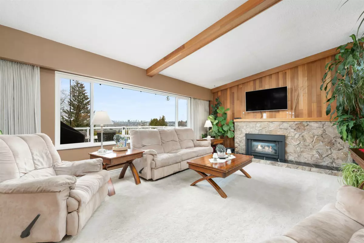 Pantry Photo of 10257 125 Street, Surrey, BC