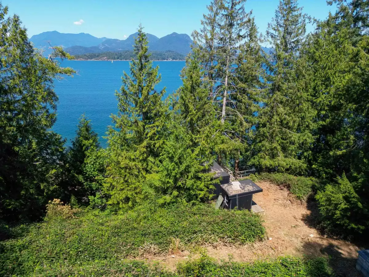 Breakfast Nook Photo of Lot 7 Cotton Point, Keats Island, BC