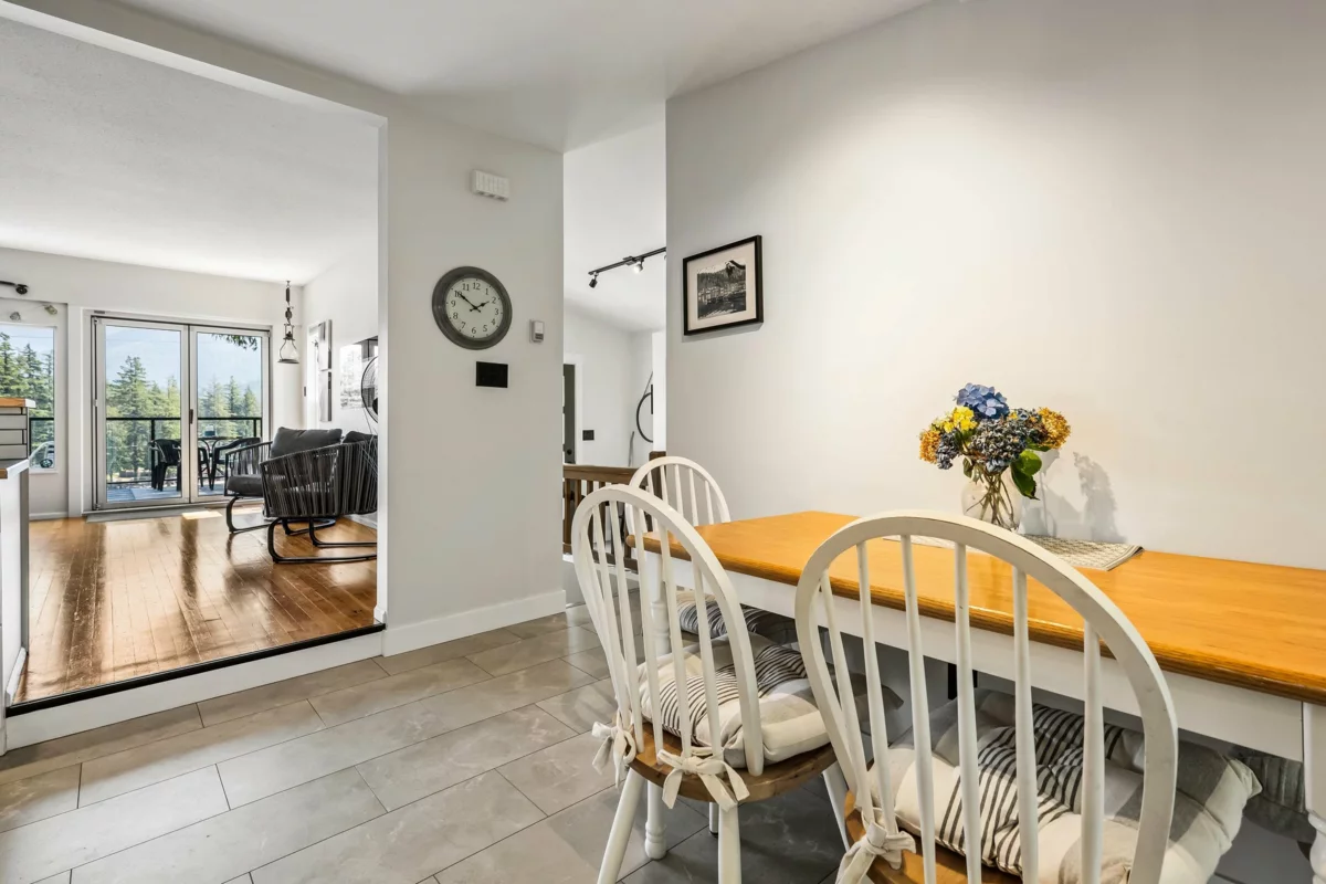 Bedroom 3 Photo of 312 Munroe Avenue, Cultus Lake, BC