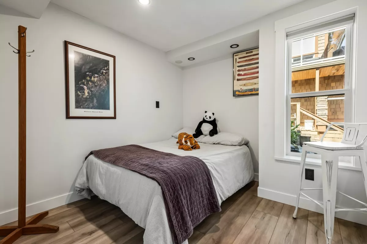 Hot Tub / Spa Photo of 312 Munroe Avenue, Cultus Lake, BC